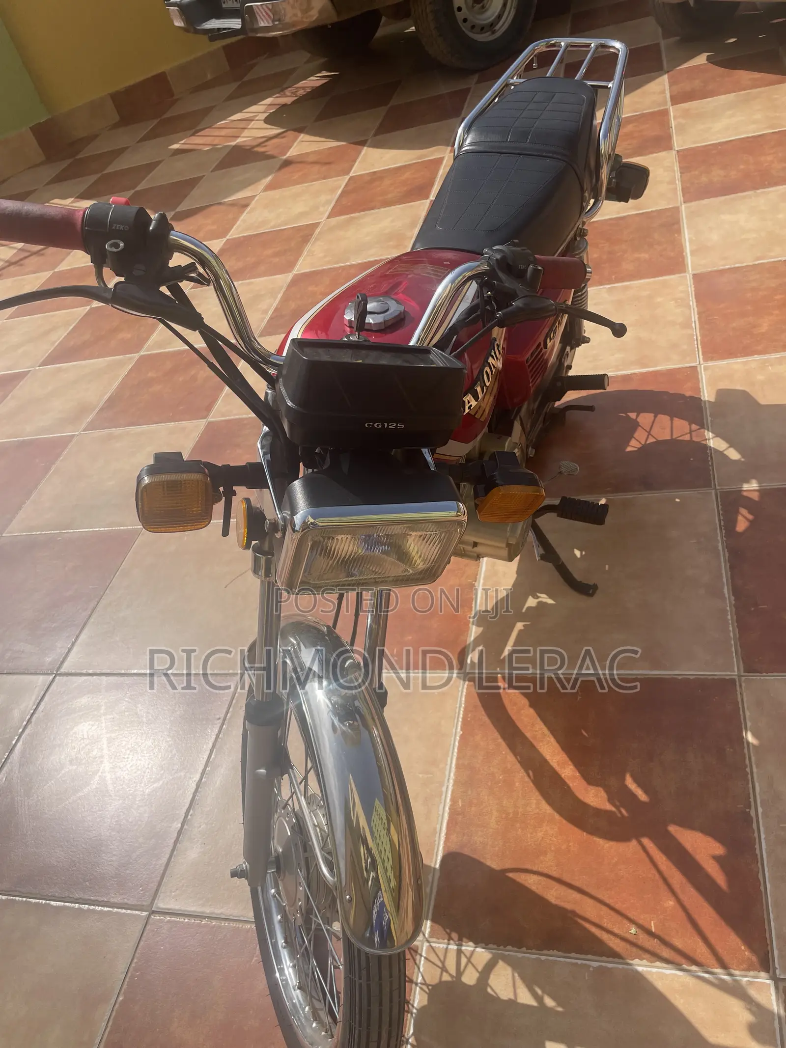 Daylong DGL125-K 2025 Red