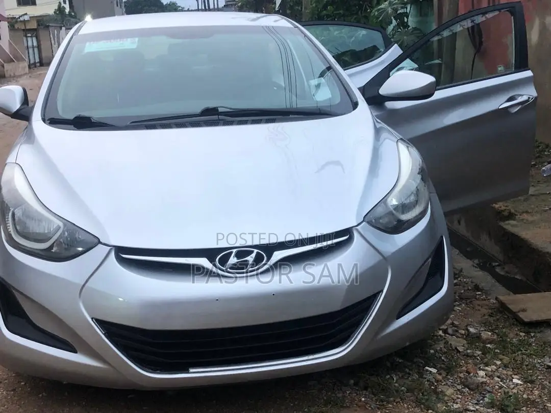 Hyundai Elantra Limited PZEV 4dr Sedan (1.8L 4cyl 6A) 2015 Silver
