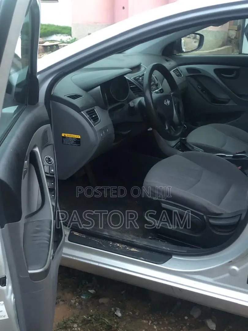 Hyundai Elantra Limited PZEV 4dr Sedan (1.8L 4cyl 6A) 2015 Silver
