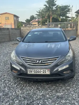 Hyundai Sonata Limited Sedan FWD (2.4L 4cyl 6A) 2011 Gray