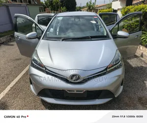 Toyota Vitz 1.3 FWD 3dr 2016 Silver