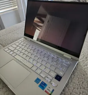 Laptop Samsung Galaxy Book 2 8GB Intel Core i5 SSD 512GB