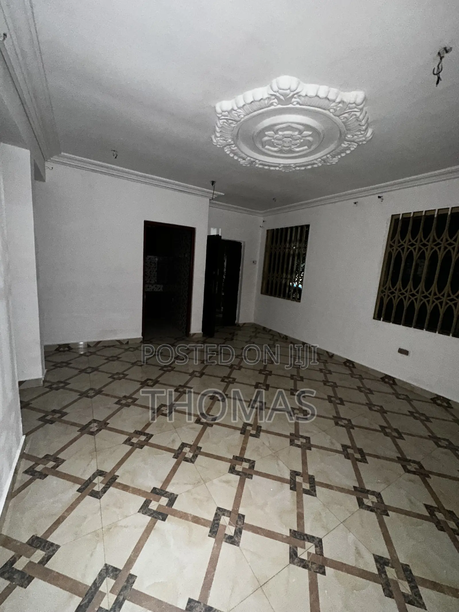 2bdrm Apartment in Adenta School, Barrier for rent