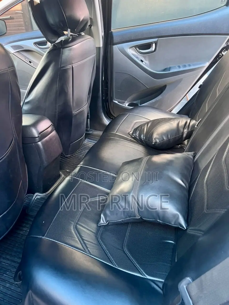 Hyundai Elantra 2015 Black