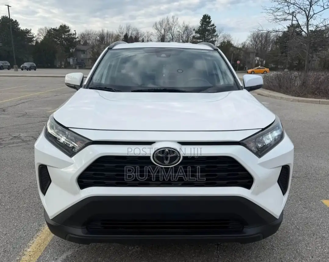 Toyota RAV4 2019 White