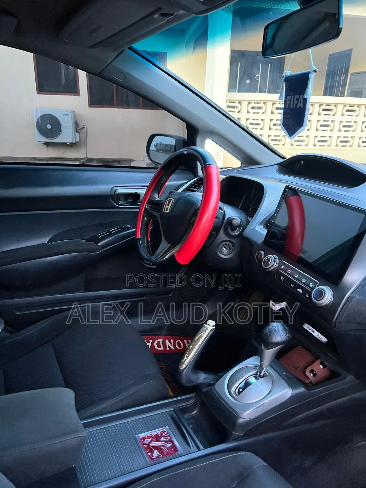 Honda Civic 1.8 5 Door Automatic 2010 Brown