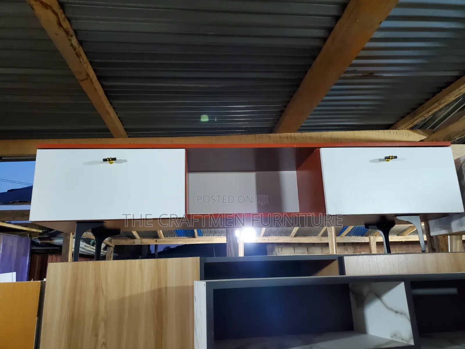 6ft Laminated Woode Tv Stand