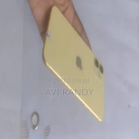 Apple iPhone 11 128 GB Gold