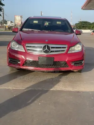 Mercedes-Benz C250 2013 Black