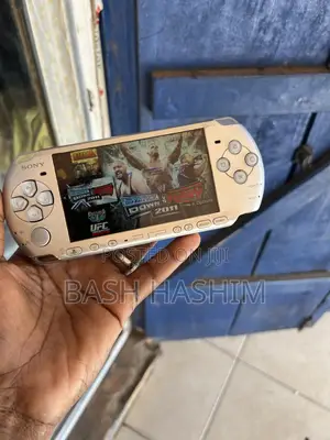 Sony PSP Slim Wit 35 Games