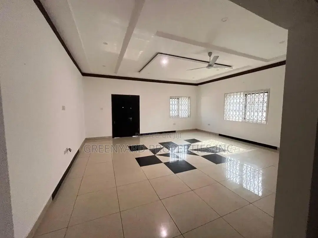3bdrm House in Ogbojo, East Legon for rent