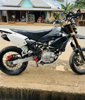 Motorcycle 2021 Black