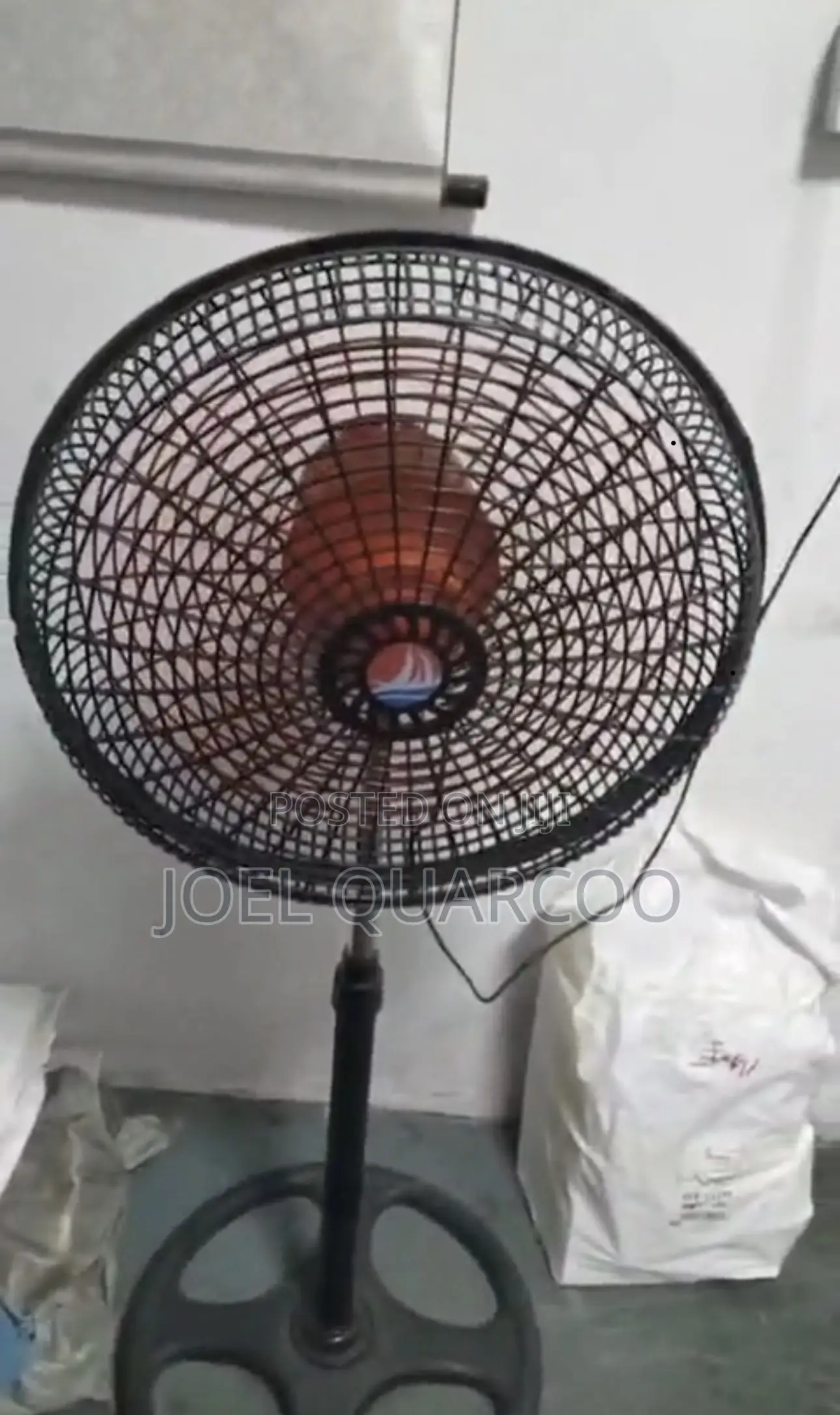 Voyage Standing Fan