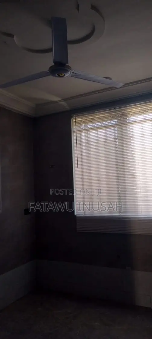 3bdrm House in Amasaman 3 Junction for sale