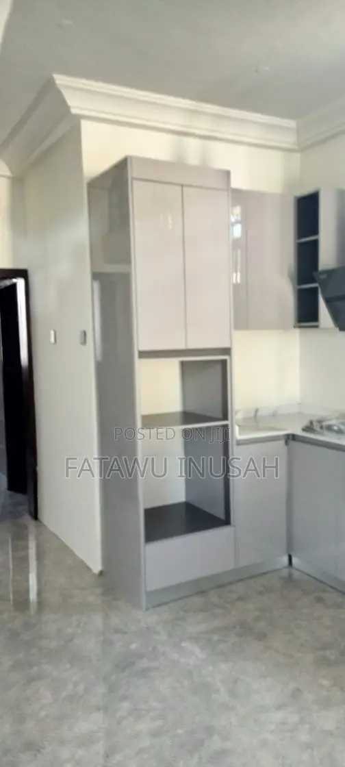 3bdrm House in Amasaman 3 Junction for sale