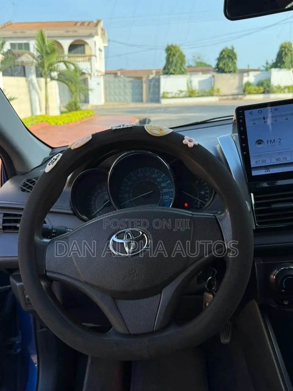 Toyota Yaris 2014 Black