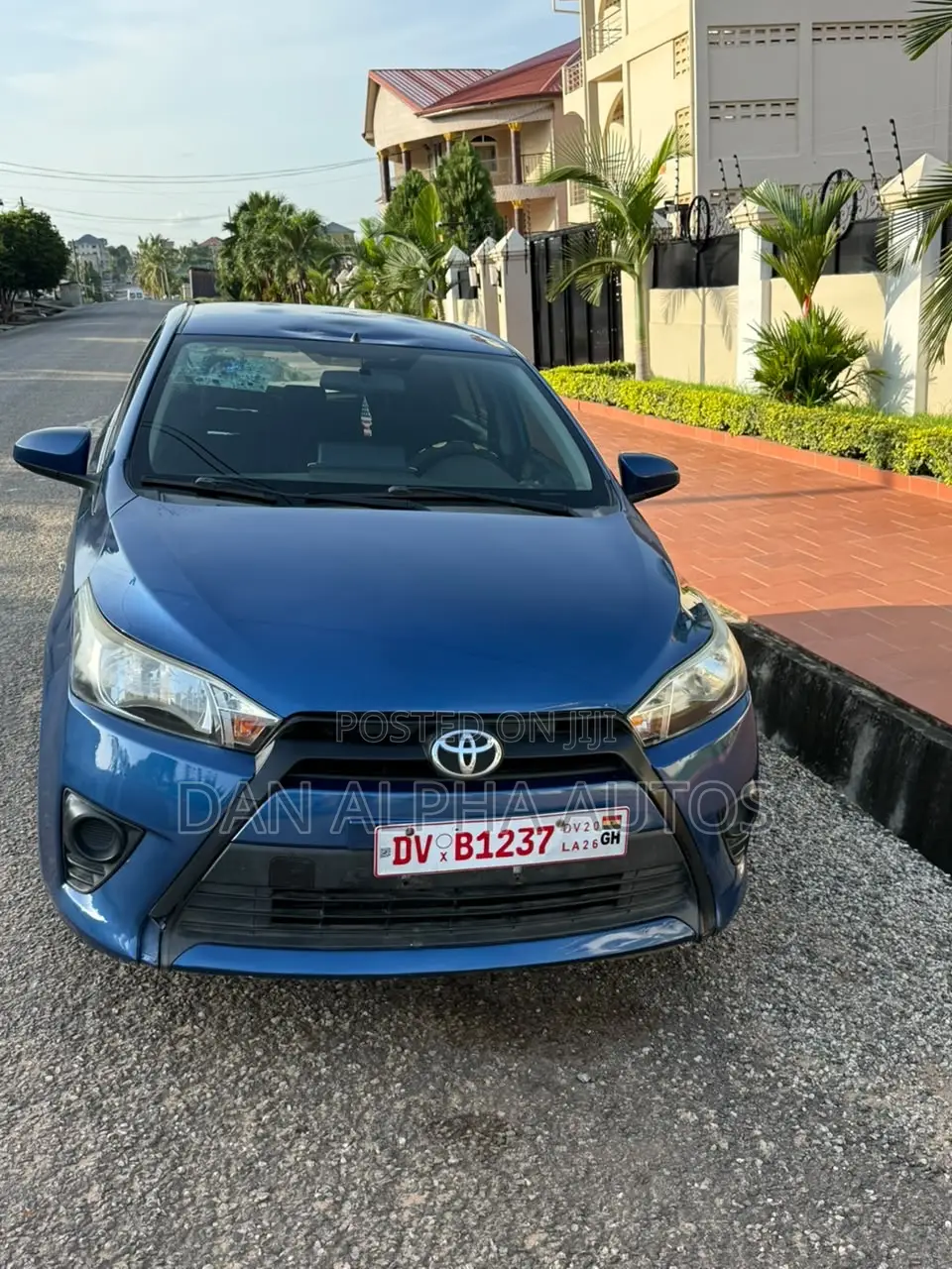 Toyota Yaris 2014 Black