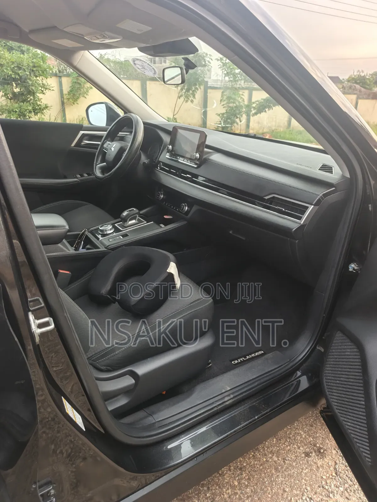 Mitsubishi Outlander SE 2022 Black