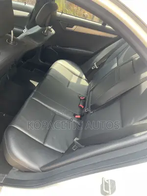 Mercedes-Benz C250 2014 White