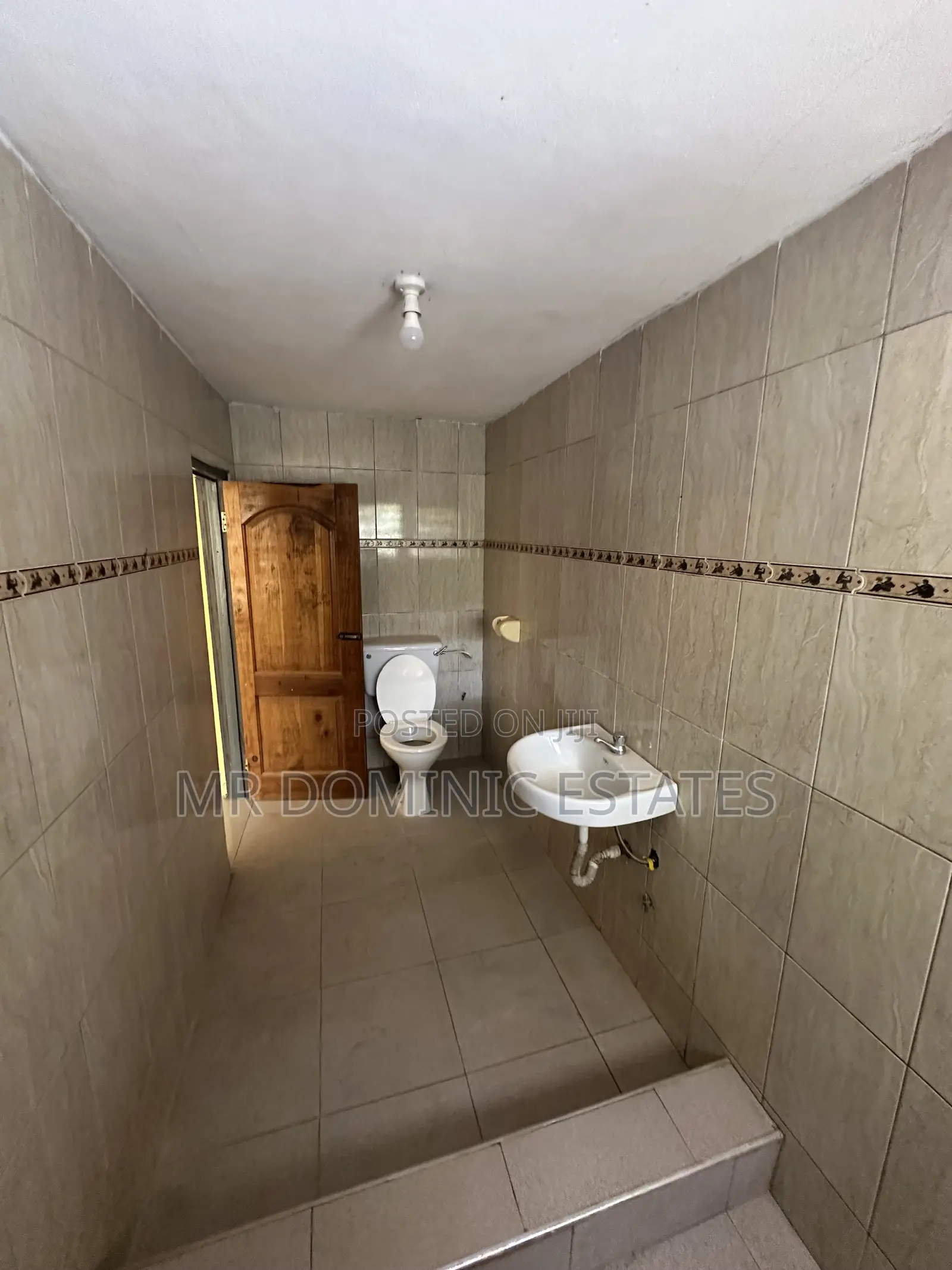2bdrm Apartment in Mr Dominic Estates, West Hills Mall Area for rent