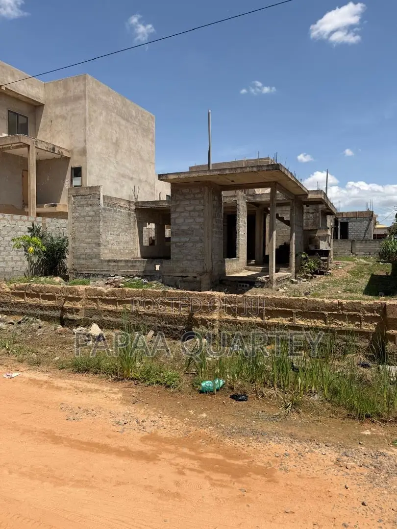 4bdrm House in East Legon for sale