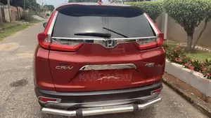 Honda CR-V Touring AWD 2018 Orange