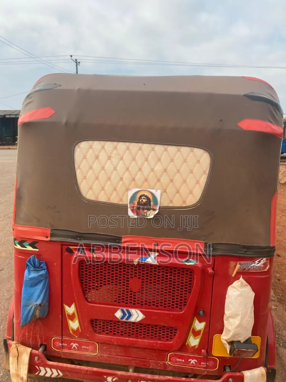 Bajaj RE 2026 Red