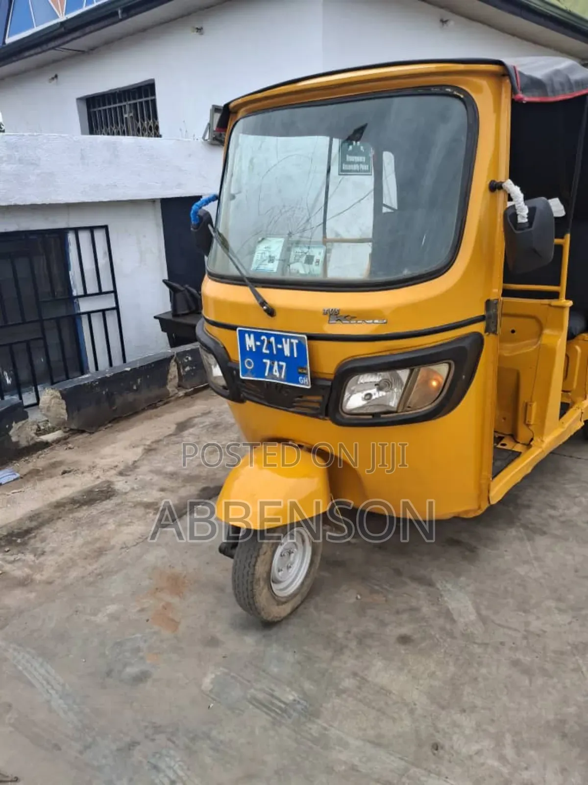 TVS King Deluxe Plus iTouch Start 2021 Yellow