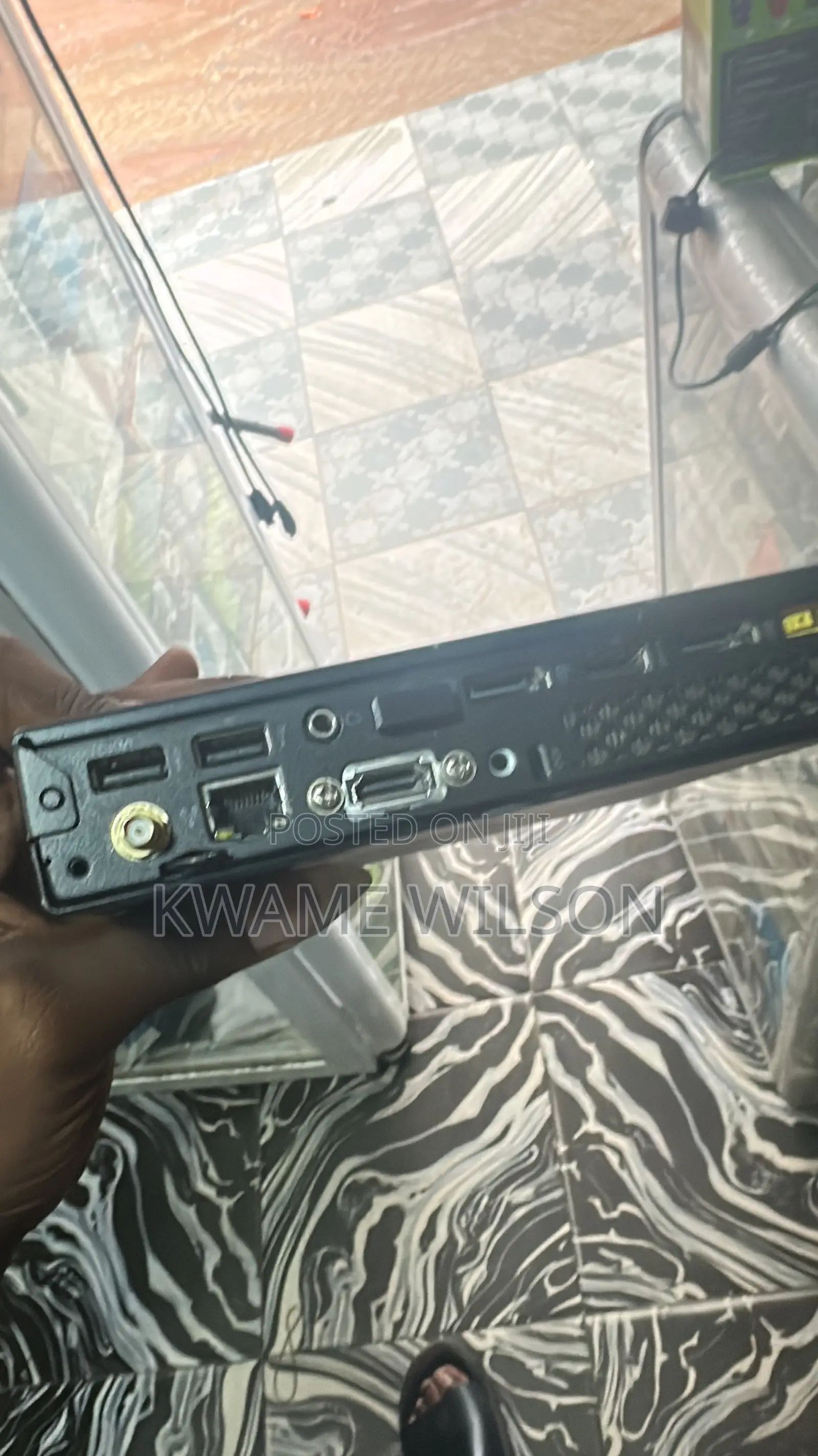 Desktop Computer Lenovo ThinkCentre M715 Tiny 8GB AMD A10 HDD+SSD 350GB