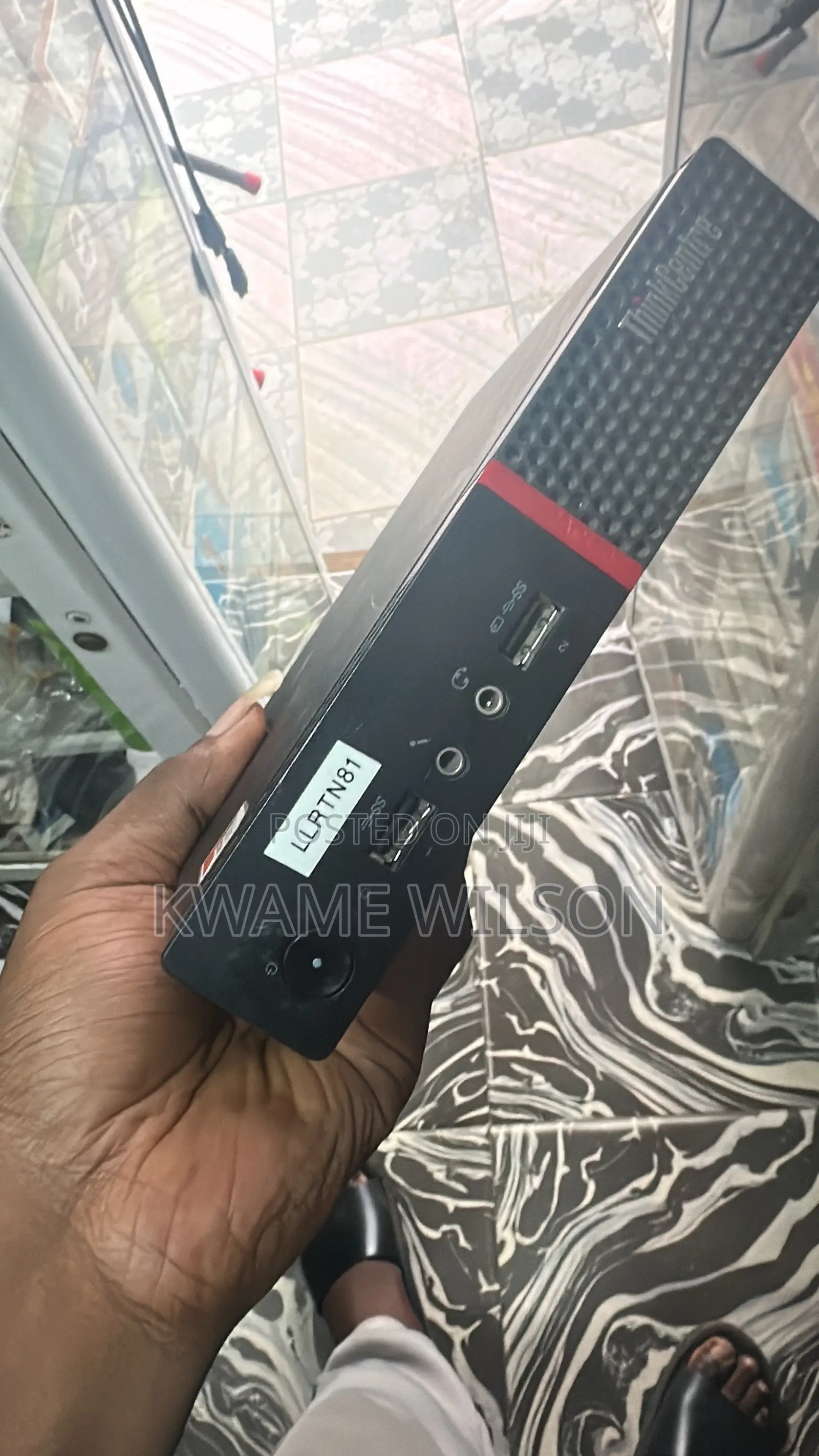 Desktop Computer Lenovo ThinkCentre M715 Tiny 8GB AMD A10 HDD+SSD 350GB