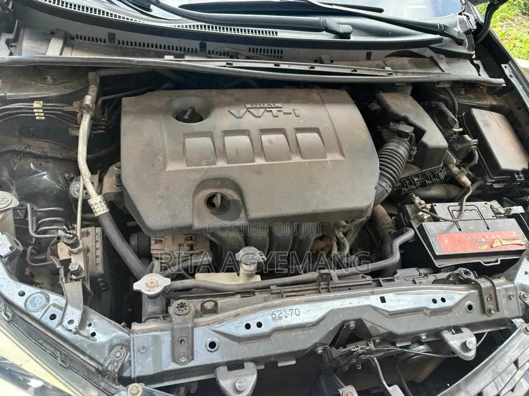 Toyota Corolla S 4dr Sedan (1.8L 4cyl CVT) 2015 Gray