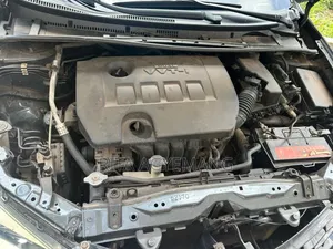 Toyota Corolla S 4dr Sedan (1.8L 4cyl CVT) 2015 Gray