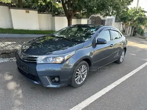 Toyota Corolla Altis 2015 Gray