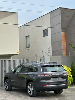 Jeep Grand Cherokee 4xe Summit Reserve 4WD 2024 Gray