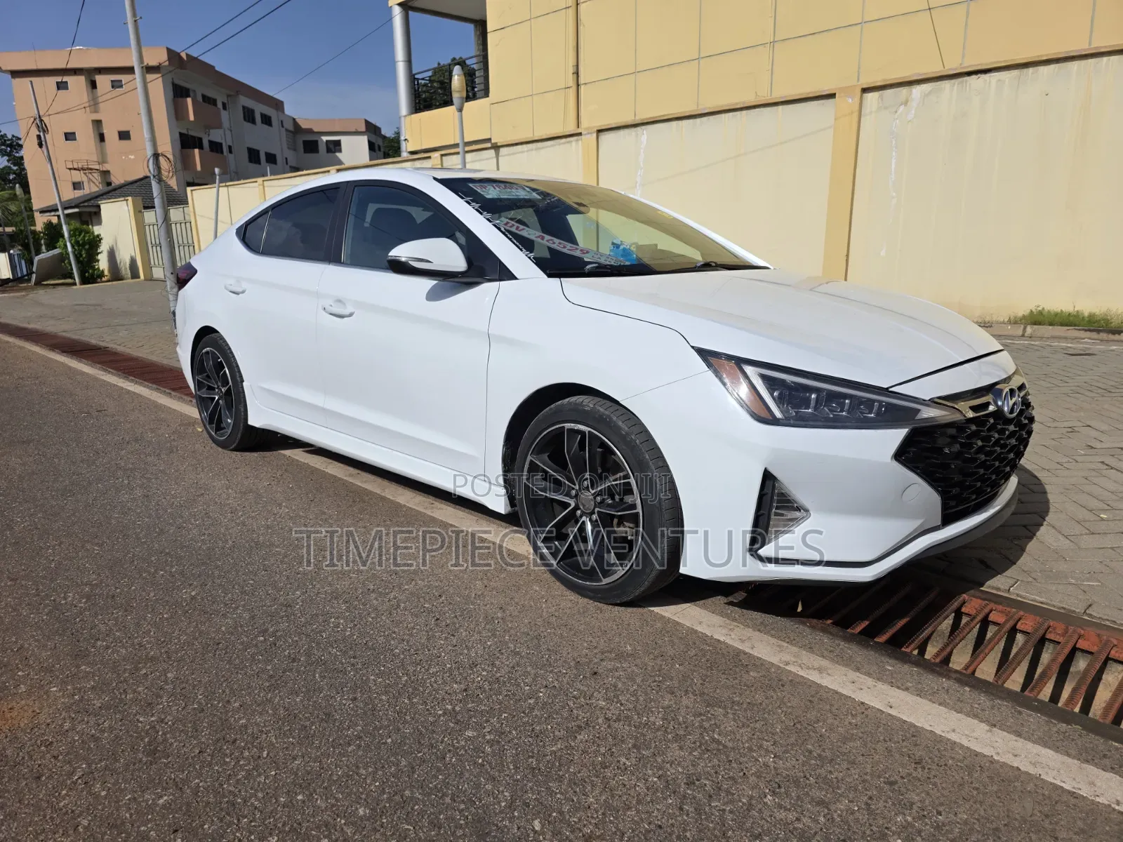 Hyundai Elantra Sport 2019 White