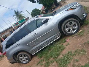Toyota Highlander 2018 Silver