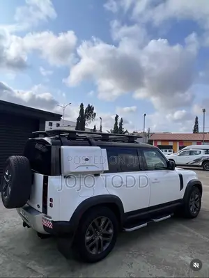 Land Rover Defender X-Dynamic HSE 2022 White