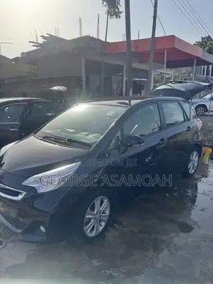 Toyota Ractis 1.5 FWD 2016 Black