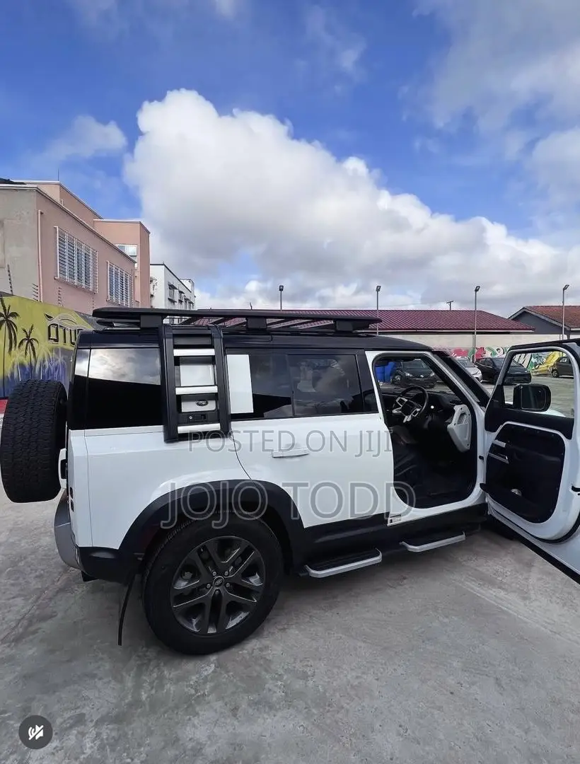 Land Rover Defender X-Dynamic HSE 2022 White