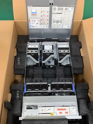 New Server Dell Poweredge R630 32GB Intel Xeon HDD+SSD 4T