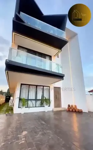 Furnished 5bdrm House in Accra Metropolitan for sale