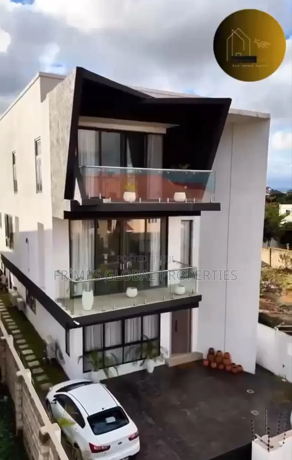 Furnished 5bdrm House in Accra Metropolitan for sale