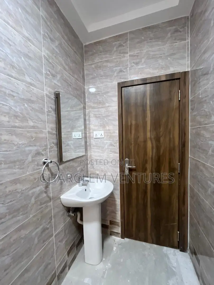 1bdrm Apartment in Charclem Ventures, East Legon for rent