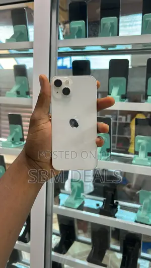 Apple iPhone 13 128 GB White