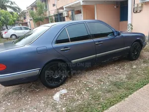 Mercedes-Benz C240 2002 Blue