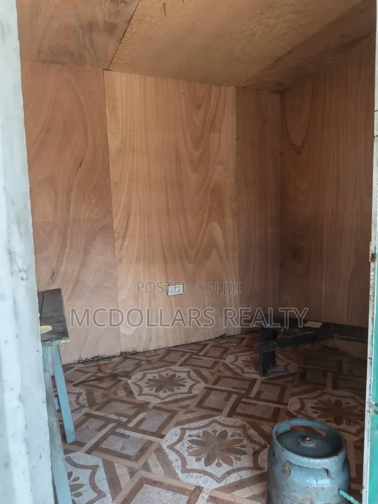 Container for Rent, 400 a Month, Kaneshie