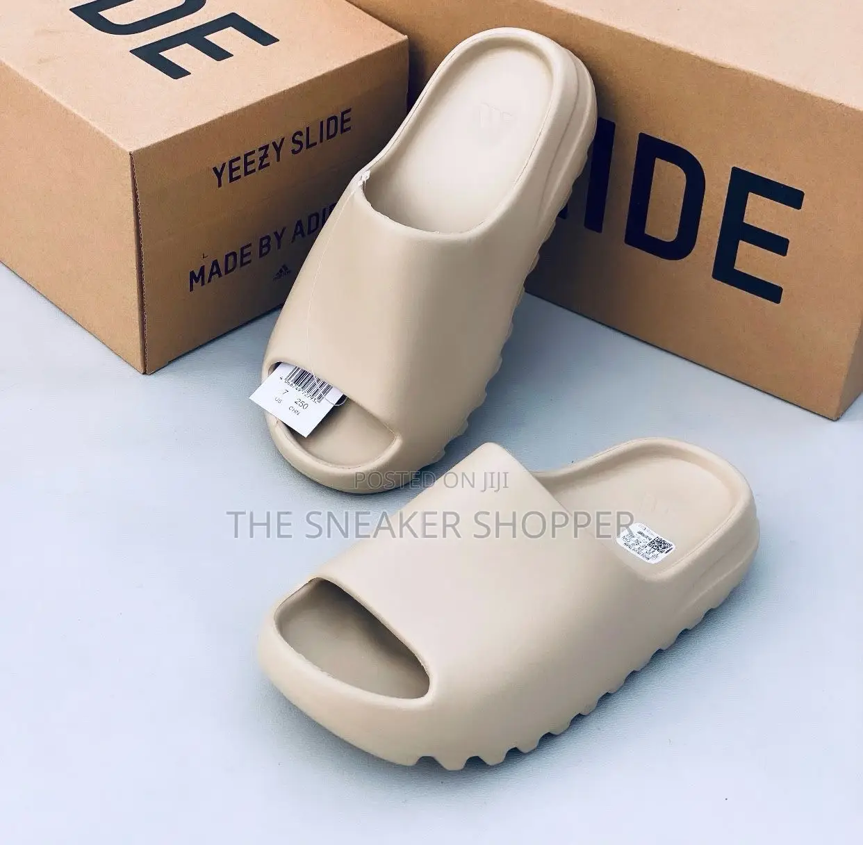 Adidas Yeezy Slides Comes With Box