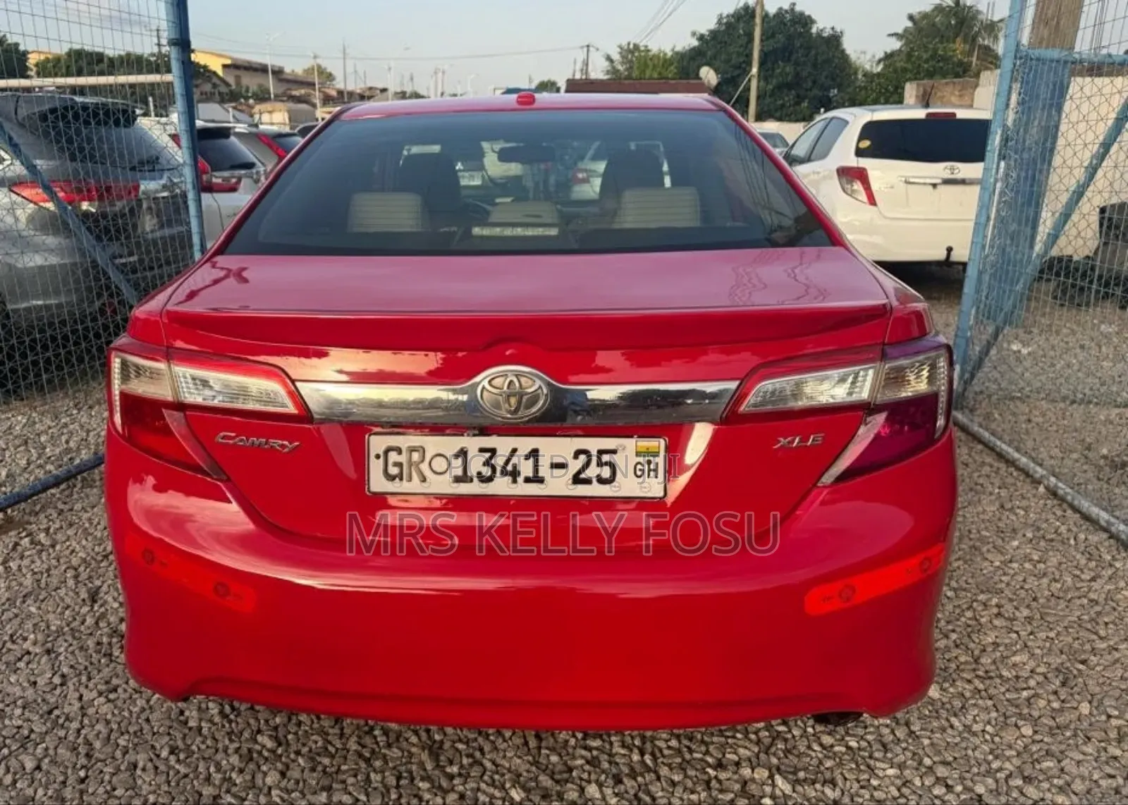Toyota Camry XLE 4dr Sedan (2.5L 4cyl 6A) 2014 Red