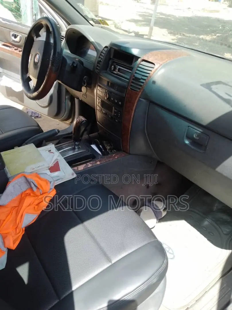 Kia Sorento 2008 Gray