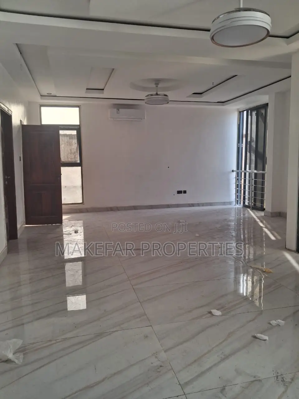 2bdrm Apartment in Adjiriganor for sale
